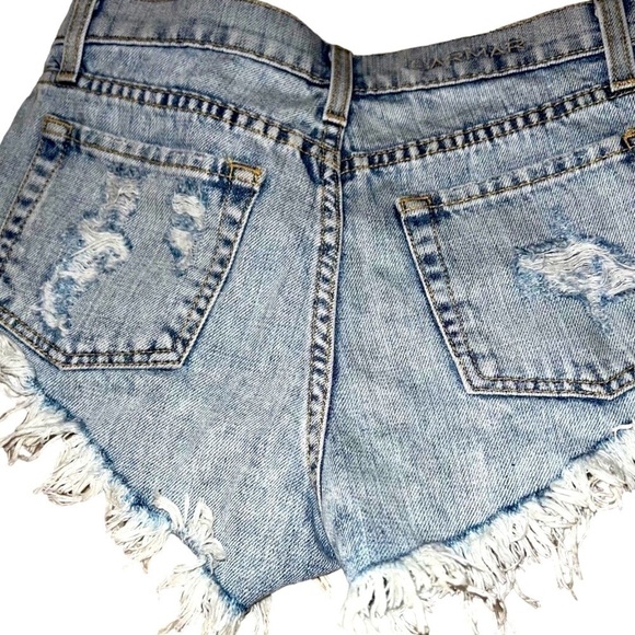 CARMAR high rise embroidered, distressed shorts, 27 - Picture 5 of 8